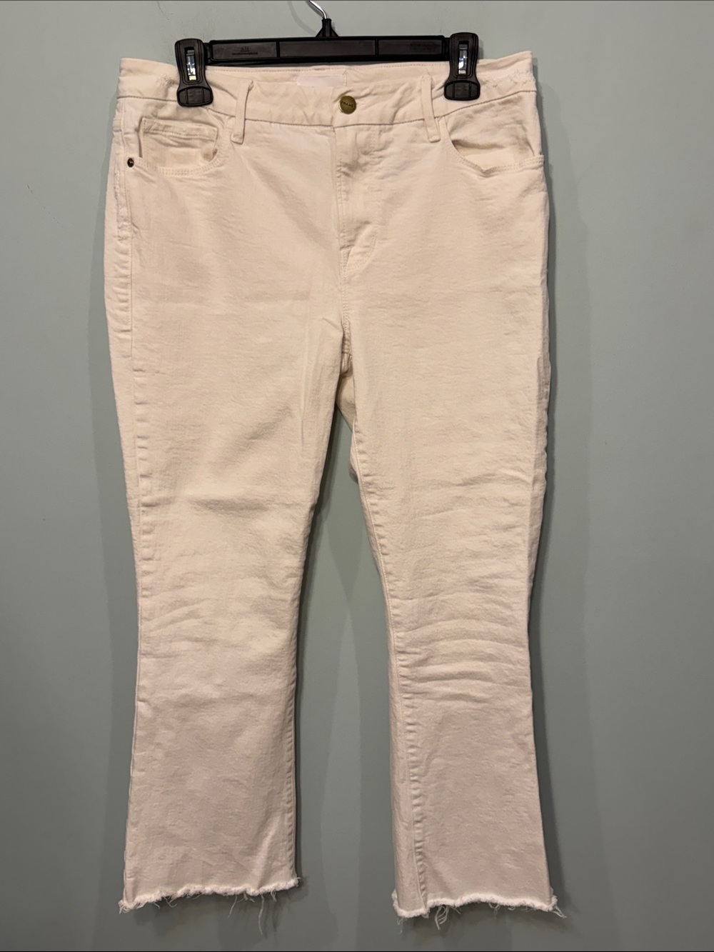 FRAME le crop mini boot Cream Frayed-Hem Jeans Size 29